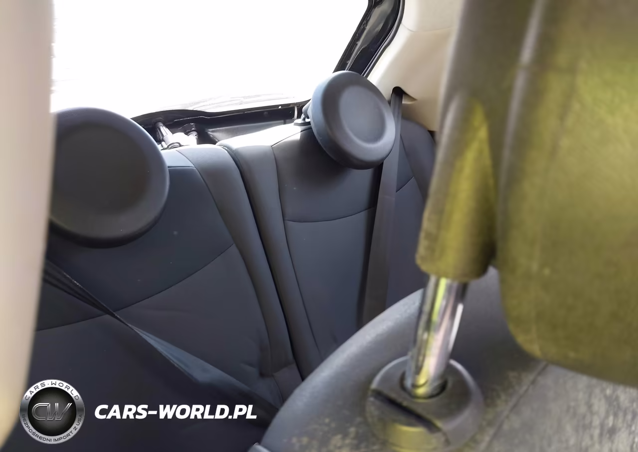 2012 Fiat 500 Pop VIN:3C3CFFAR2CT280415 - 8