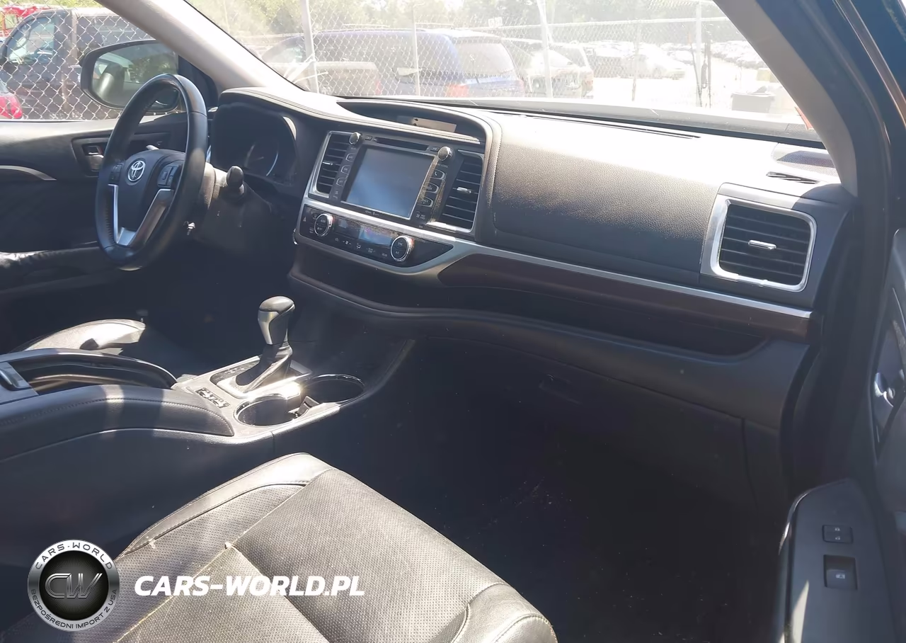 2014 Toyota Highlander Limited V6 VIN:5TDDKRFH3ES044110 - 5