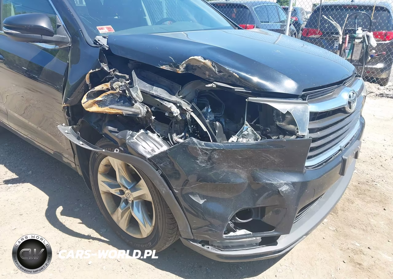 2014 Toyota Highlander Limited V6 VIN:5TDDKRFH3ES044110 - 6