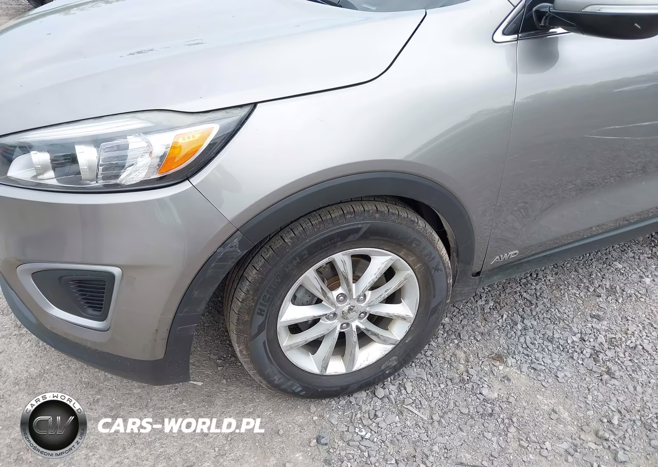 2017 Kia Sorento 2.4L Lx VIN:5XYPGDA38HG329528 - 6