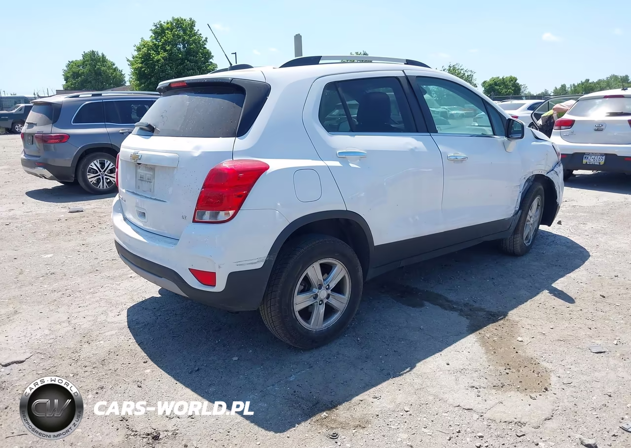 2020 Chevrolet Trax Awd Lt VIN:3GNCJPSBXLL315789 - 4