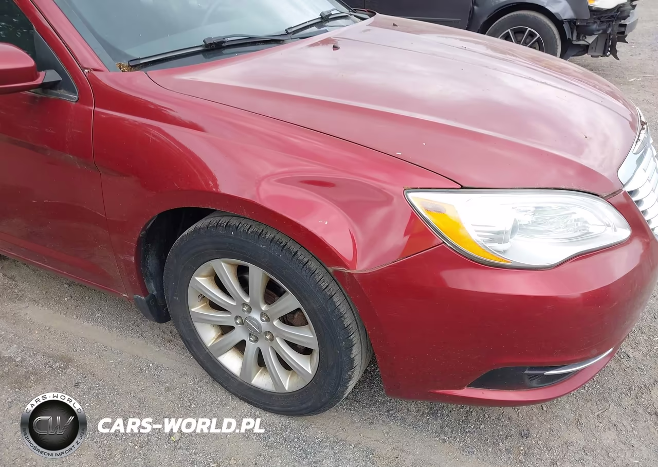 2012 Chrysler 200 Touring VIN:1C3CCBBB6CN300538 - 6