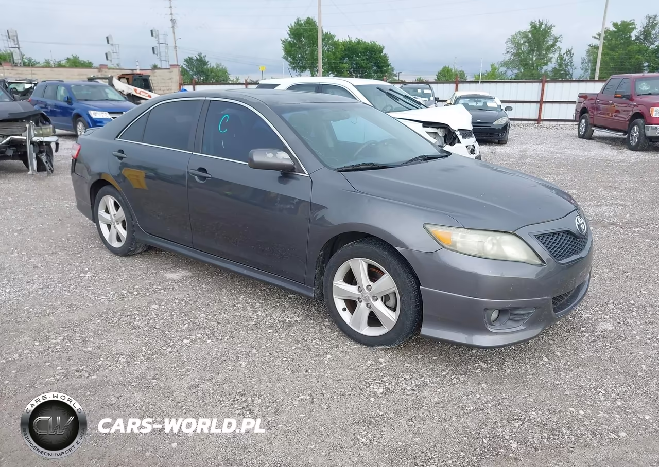 2011 Toyota Camry Se – zdjęcie 1 z 11