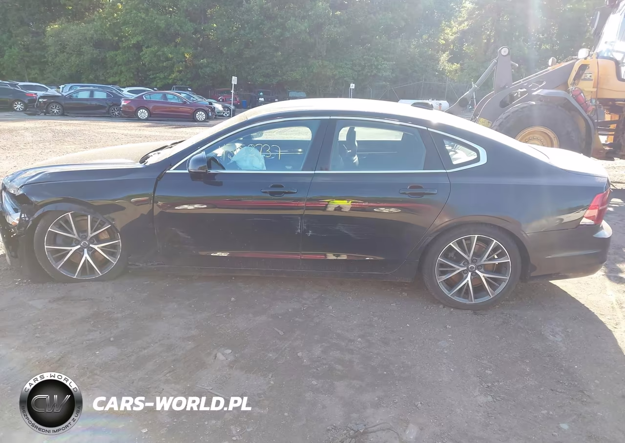 2017 Volvo S90 T6 Momentum VIN:YV1A22MK2H1010695 - 14