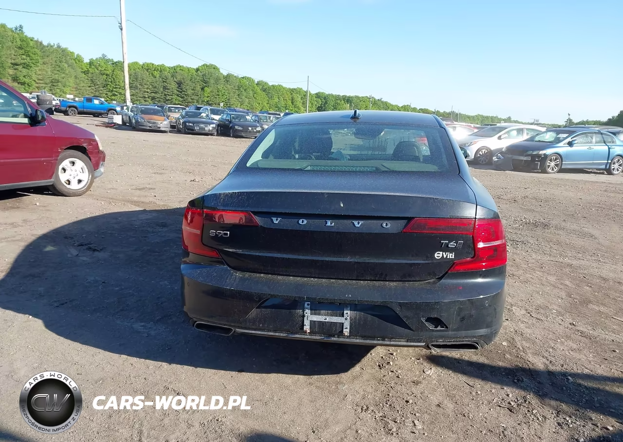 2017 Volvo S90 T6 Momentum VIN:YV1A22MK2H1010695 - 16