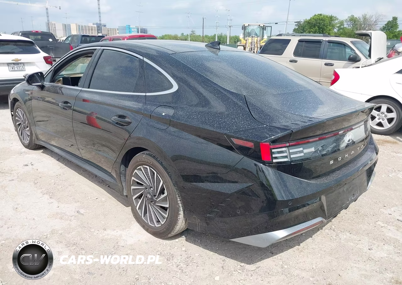 2025 Hyundai Sonata Hybrid Limited VIN:KMHL54JJ1SA125112 - 3