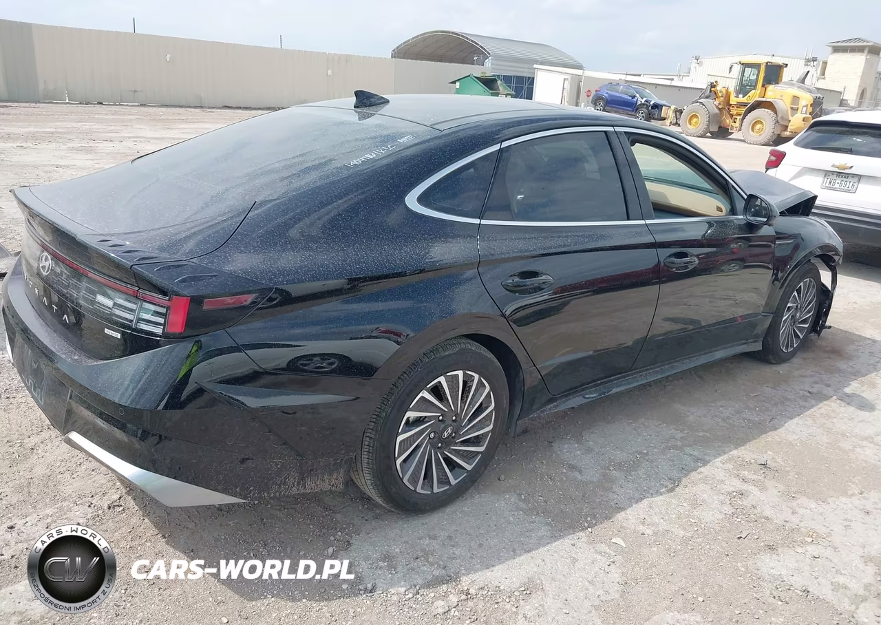 2025 Hyundai Sonata Hybrid Limited VIN:KMHL54JJ1SA125112 - 4