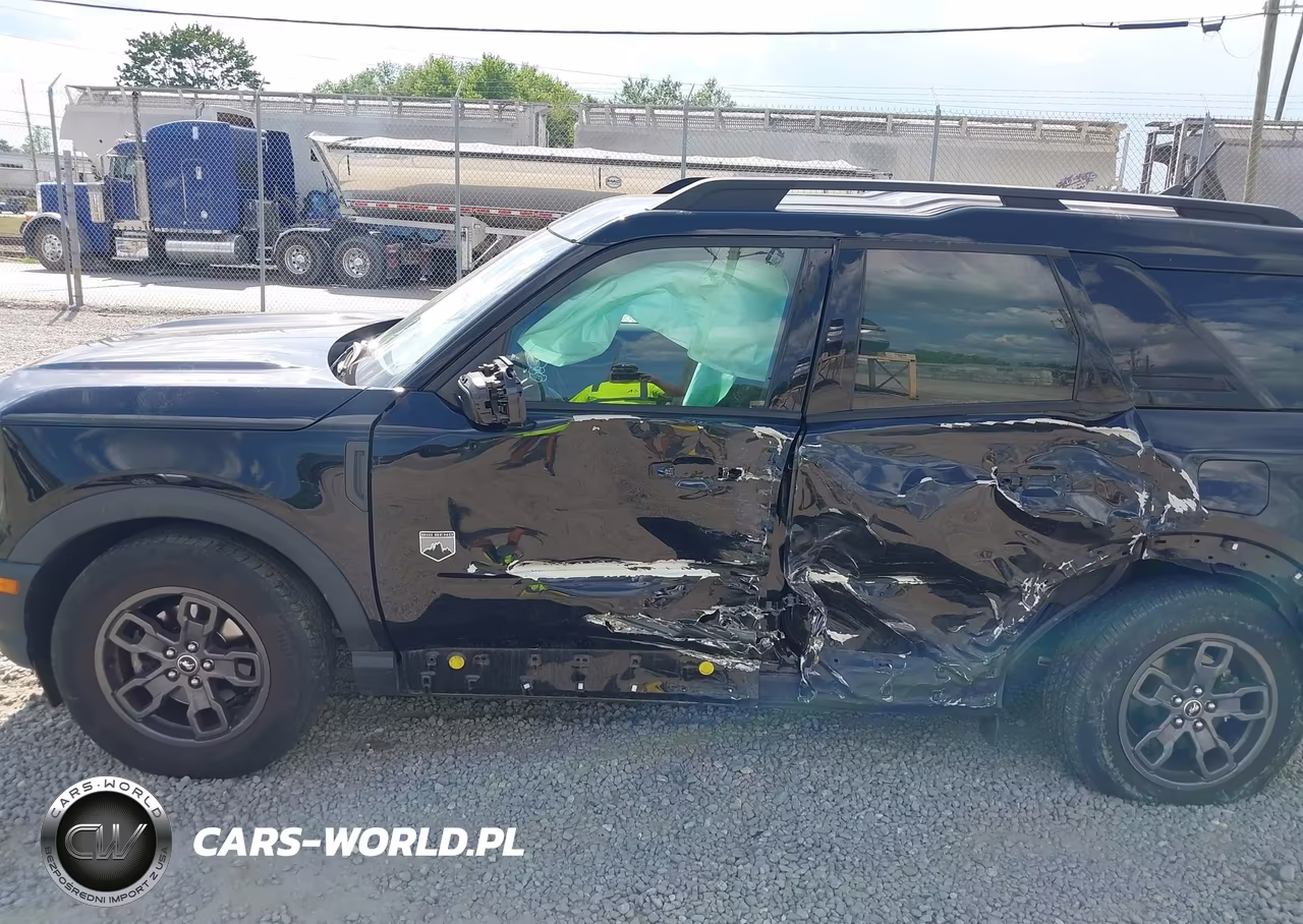 2021 Ford Bronco Sport Big Bend VIN:3FMCR9B60MRB00030 - 14