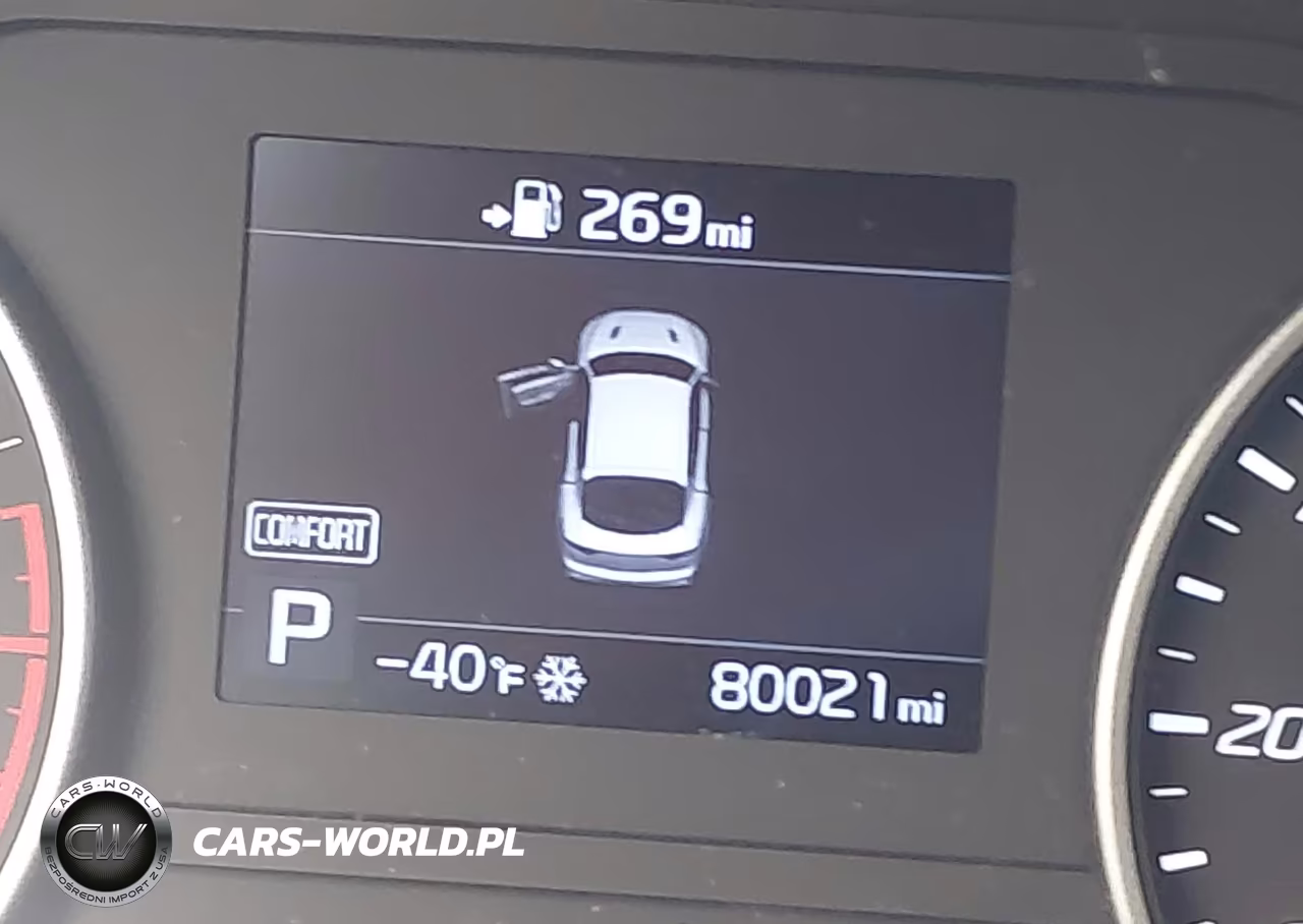 2018 Kia Stinger VIN:KNAE15LA5J6031101 - 16
