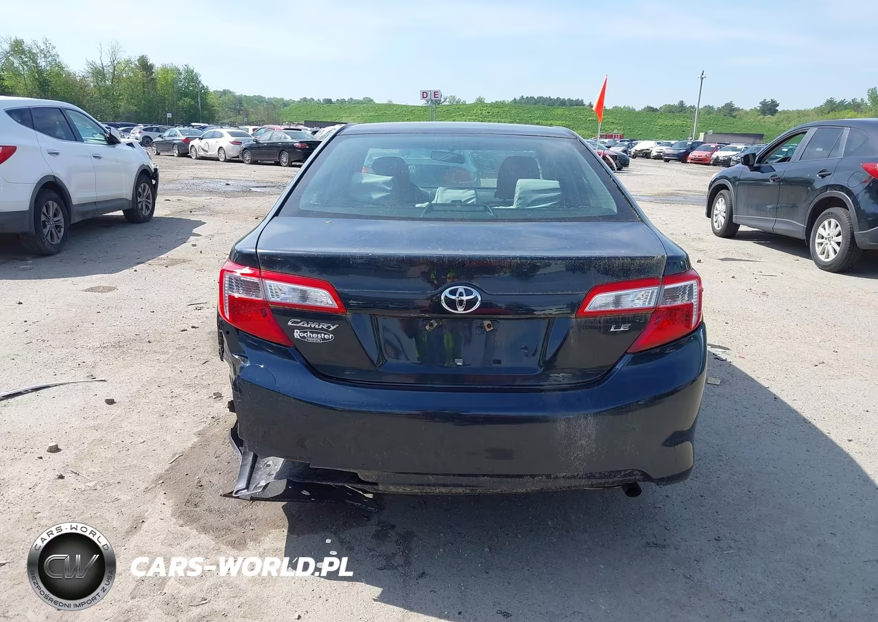 2013 Toyota Camry Le VIN:4T1BF1FK1DU249049 - 16