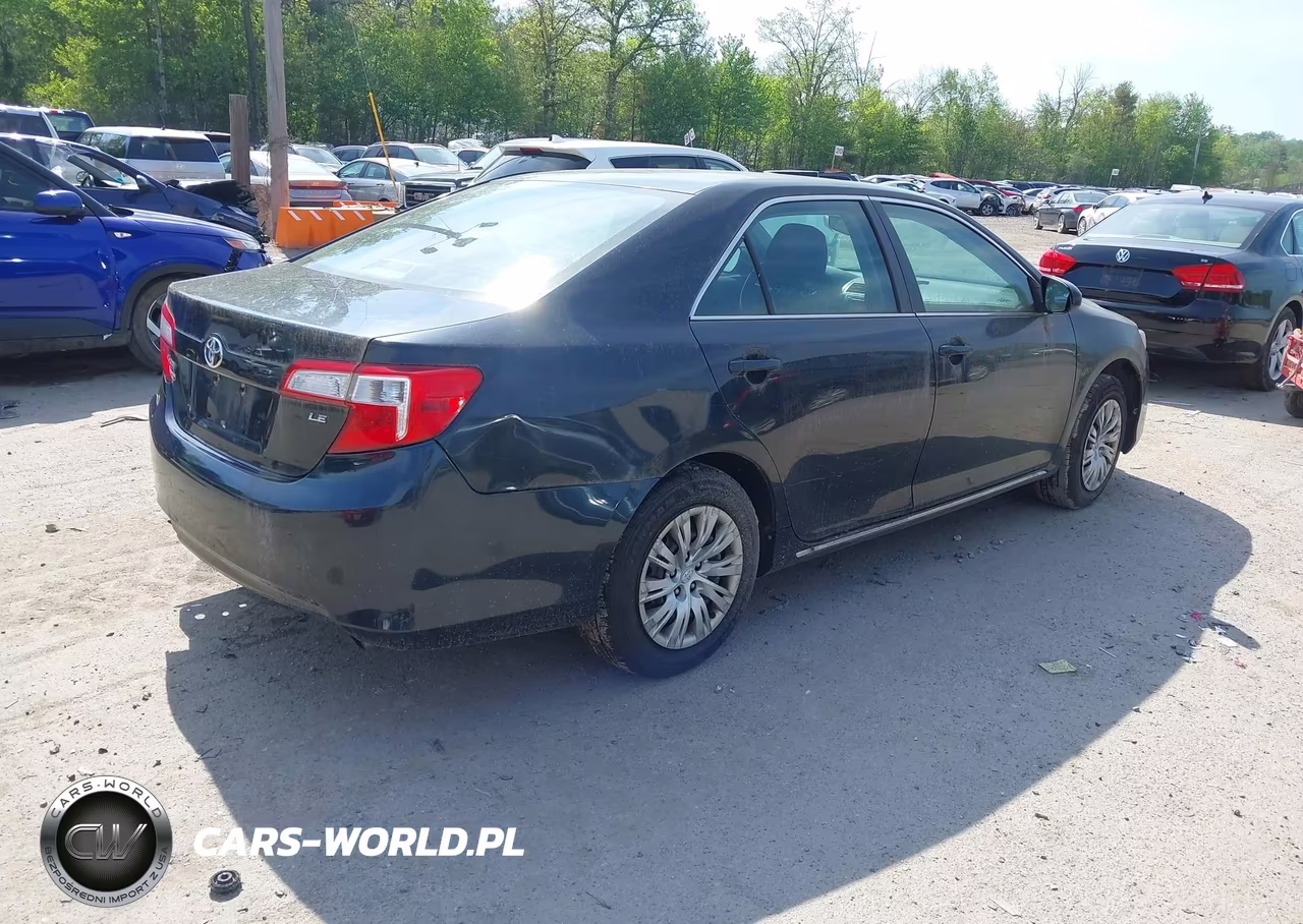 2013 Toyota Camry Le VIN:4T1BF1FK1DU249049 - 4