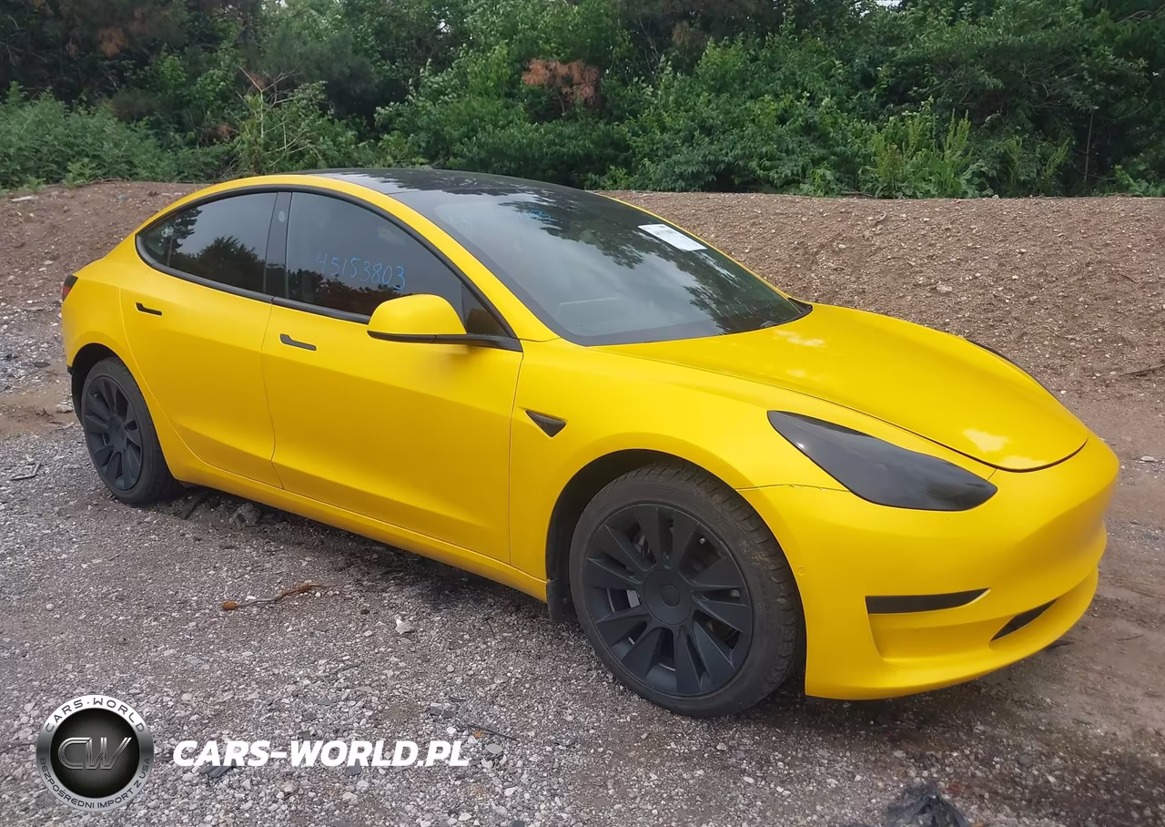 2021 Tesla Model 3 Standard Range Plus Rear-Wheel Drive – zdjęcie 1 z 17