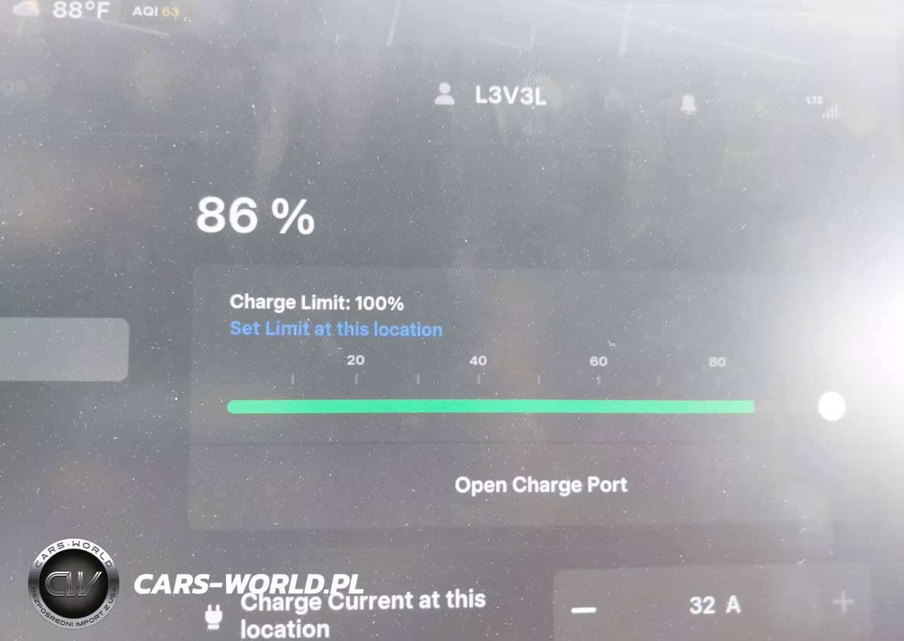 2021 Tesla Model 3 Standard Range Plus Rear-Wheel Drive VIN:5YJ3E1EAXMF064317 - 16
