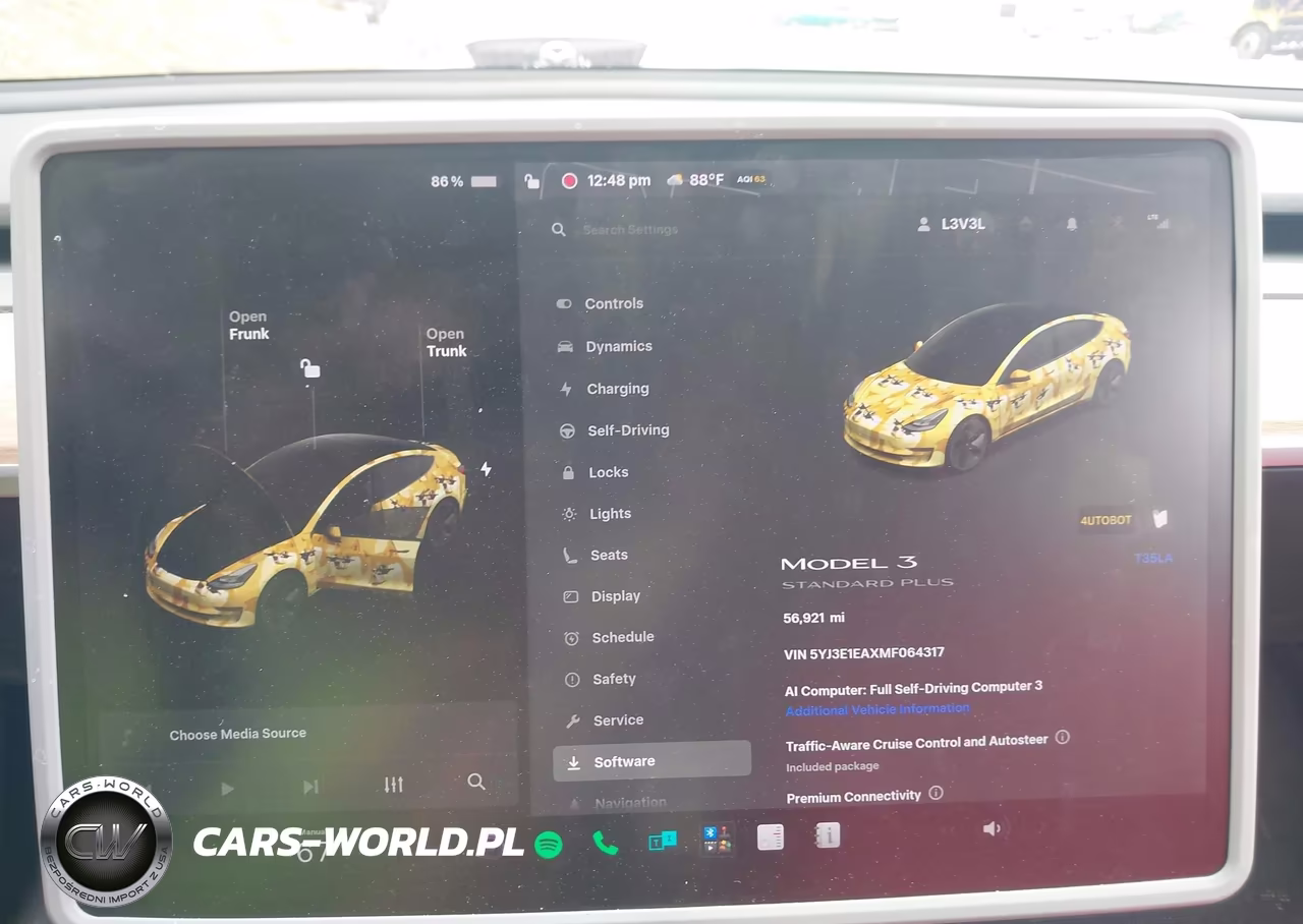 2021 Tesla Model 3 Standard Range Plus Rear-Wheel Drive VIN:5YJ3E1EAXMF064317 - 17