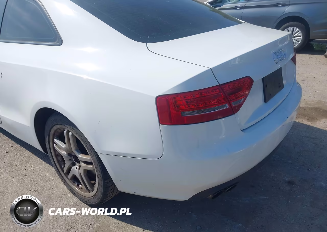 2011 Audi A5 2.0T Premium VIN:WAULFAFR7BA011384 - 15