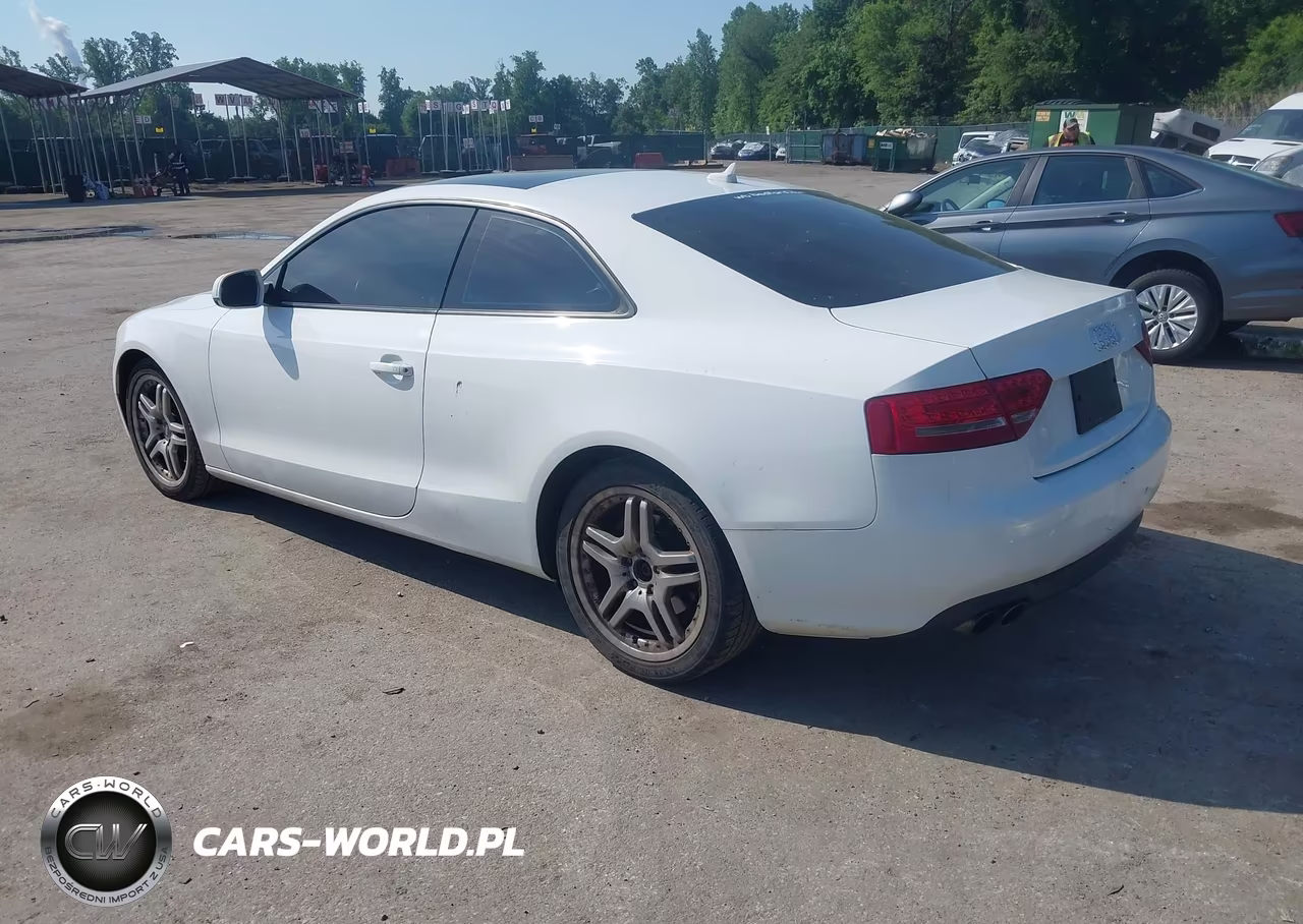 2011 Audi A5 2.0T Premium VIN:WAULFAFR7BA011384 - 3