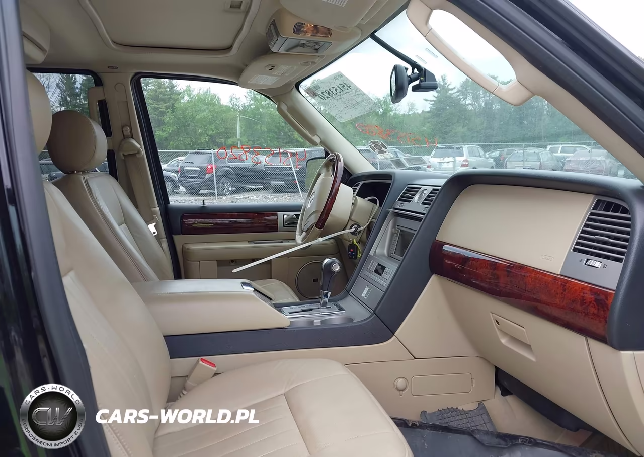 2005 Lincoln Navigator VIN:5LMFU28515LJ20978 - 5