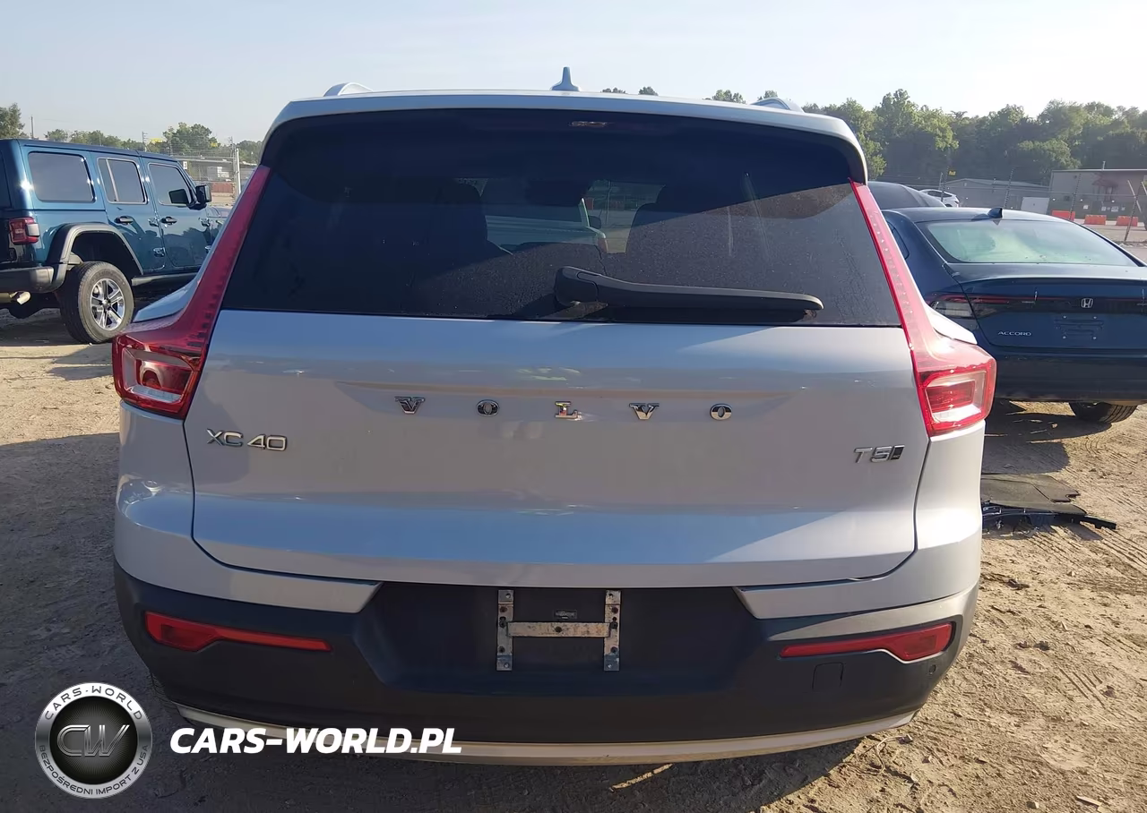 2021 Volvo Xc40 T5 Momentum VIN:YV4162UK0M2572980 - 16