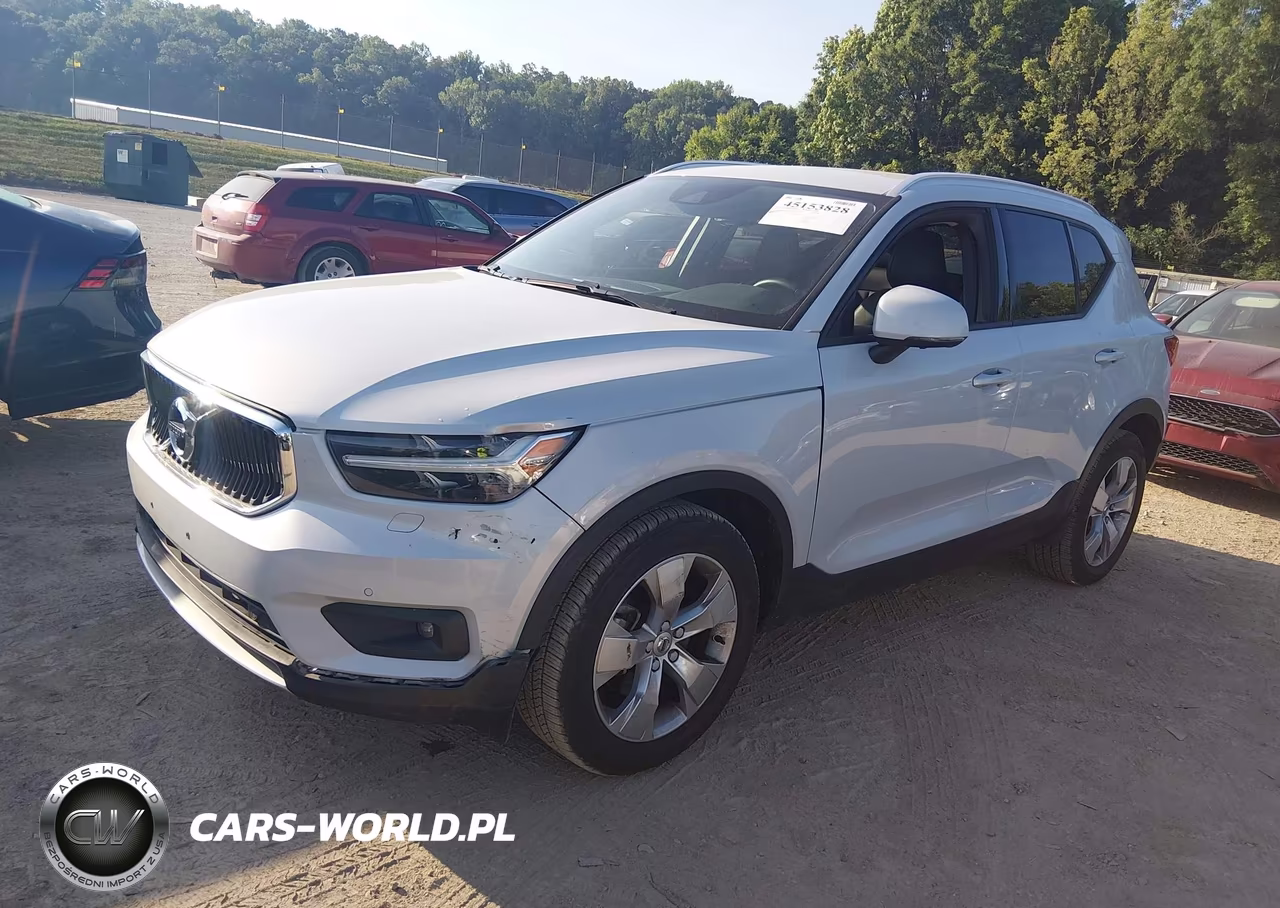 2021 Volvo Xc40 T5 Momentum VIN:YV4162UK0M2572980 - 2