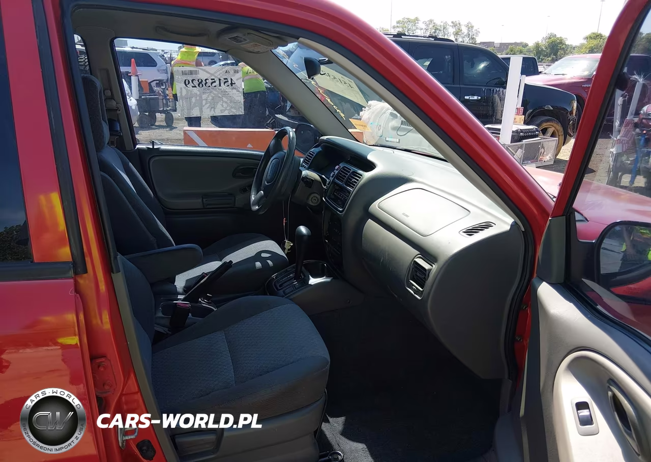 2003 Chevrolet Tracker Hard Top Base VIN:2CNBE13C636917831 - 5