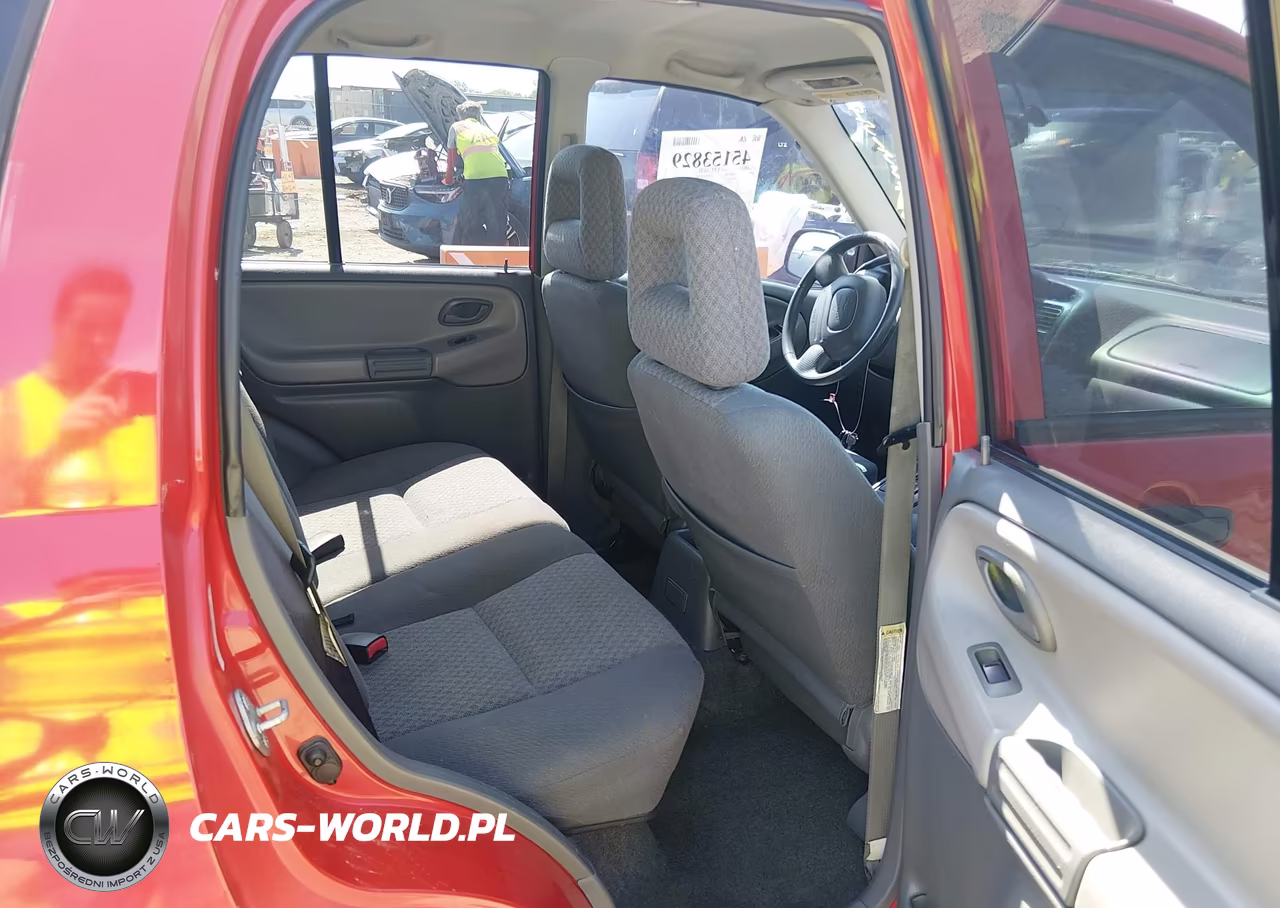 2003 Chevrolet Tracker Hard Top Base VIN:2CNBE13C636917831 - 8
