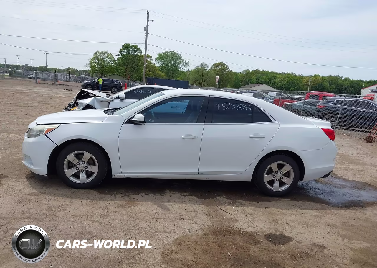 2015 Chevrolet Malibu 1Lt VIN:1G11C5SL1FU119041 - 14