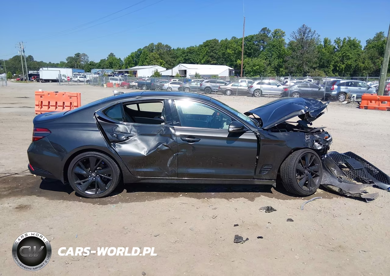 2023 Genesis G70 2.0T Awd VIN:KMTG34TA7PU126054 - 14