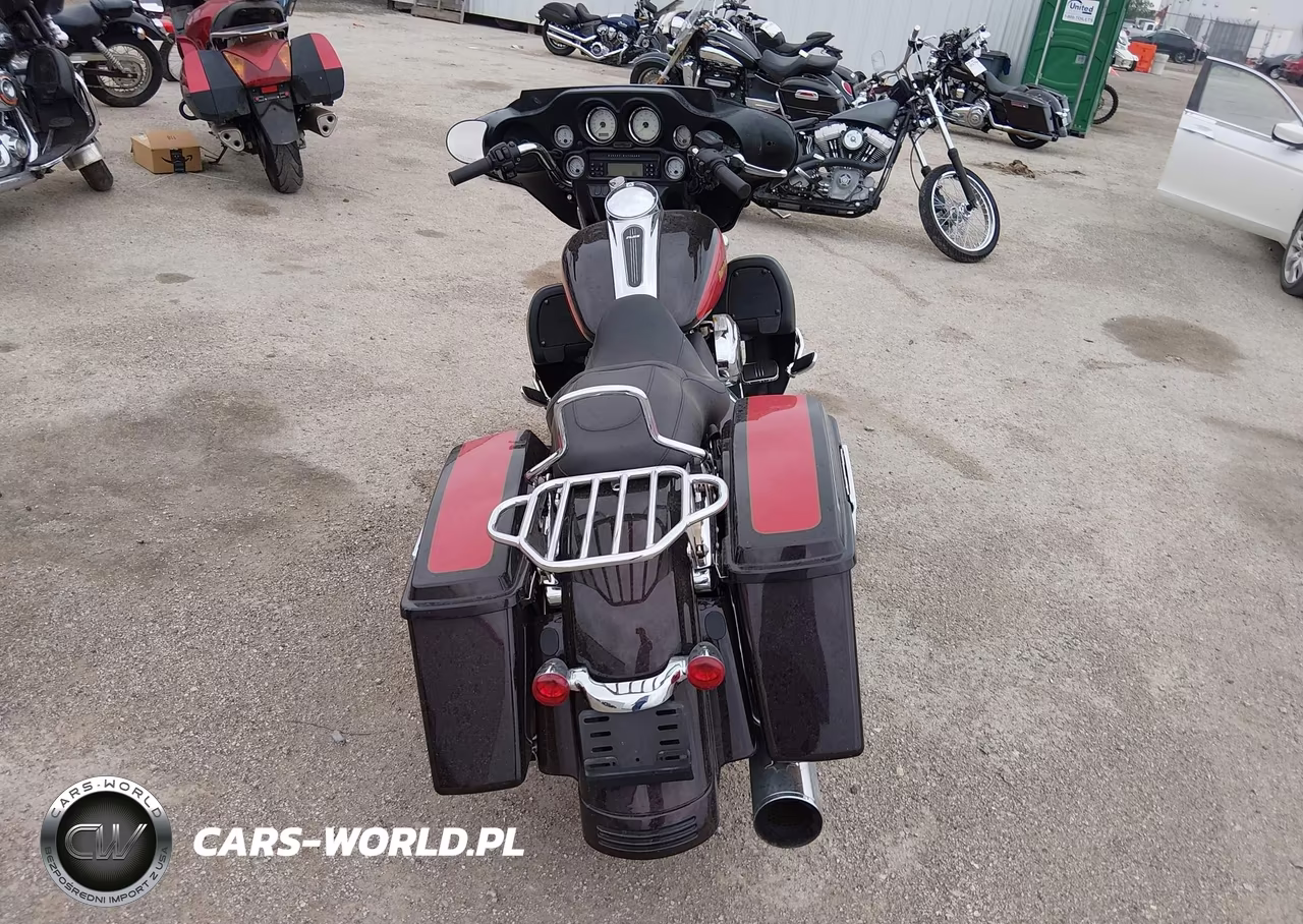 2010 Harley-Davidson Flhx VIN:1HD1KB415AB627343 - 6