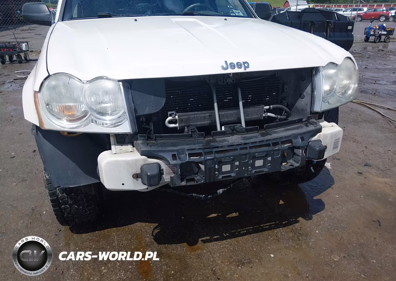 2005 Jeep Grand Cherokee Laredo VIN:1J8GR48K65C575736 - 6