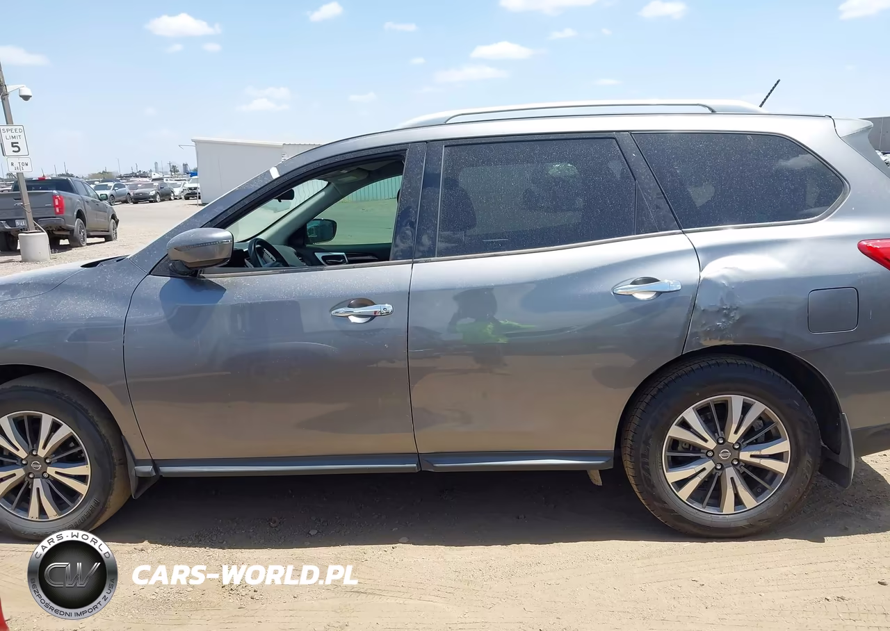 2017 Nissan Pathfinder S VIN:5N1DR2MM5HC641814 - 14