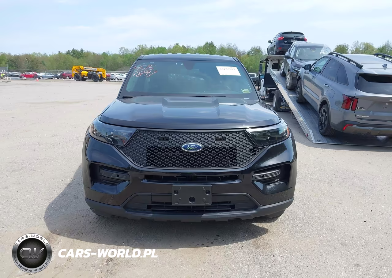 2023 Ford Police Interceptor Utility VIN:1FM5K8AW4PNA08161 - 12
