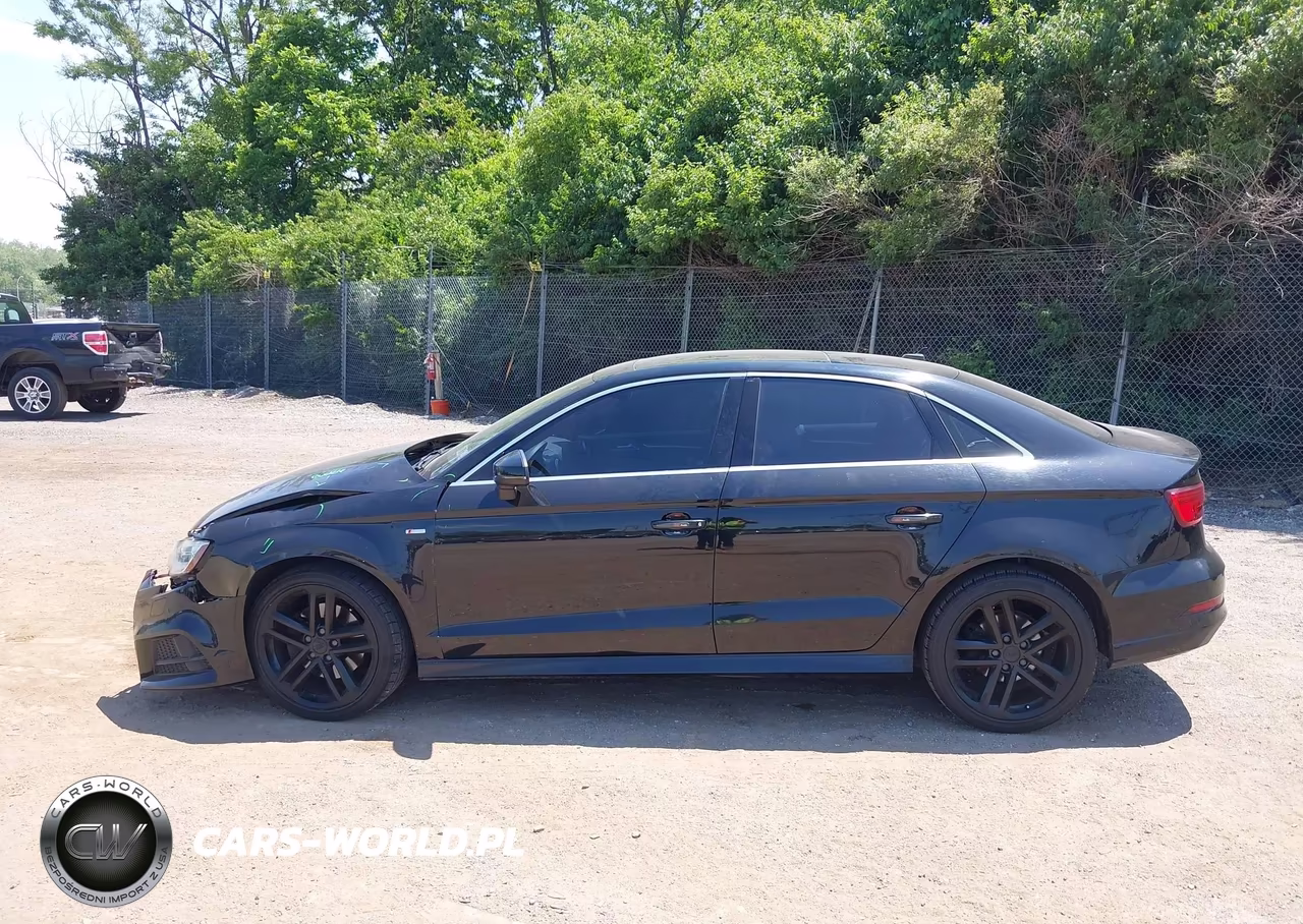 2017 Audi A3 2.0T Premium VIN:WAUJ8GFF5H1044886 - 14