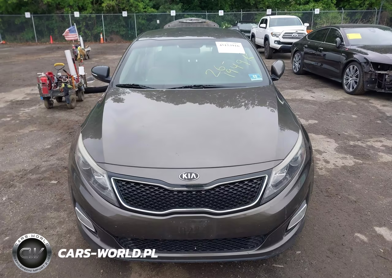 2015 Kia Optima Lx VIN:5XXGM4A7XFG403612 - 12