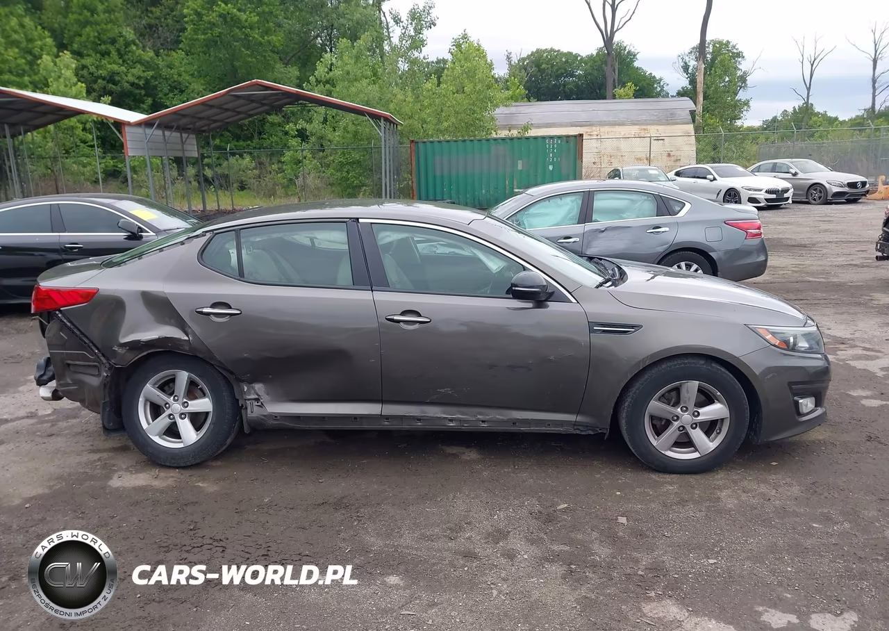 2015 Kia Optima Lx VIN:5XXGM4A7XFG403612 - 13