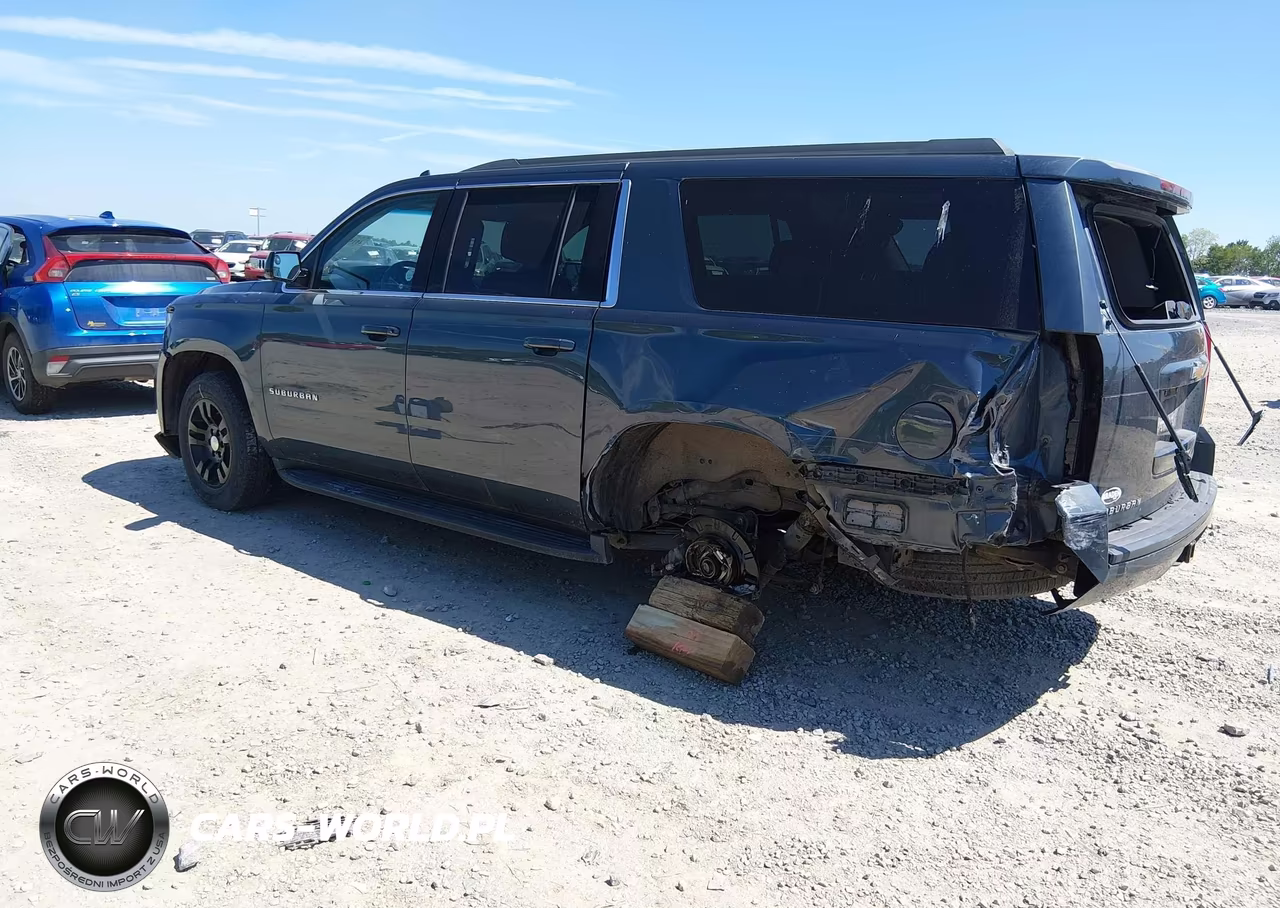 2020 Chevrolet Suburban 4Wd Ls VIN:1GNSKGKC8LR191712 - 3
