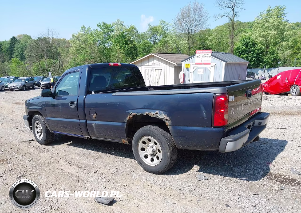 2007 Chevrolet Silverado 1500 Classic Work Truck VIN:1GCEC14X17Z179407 - 3