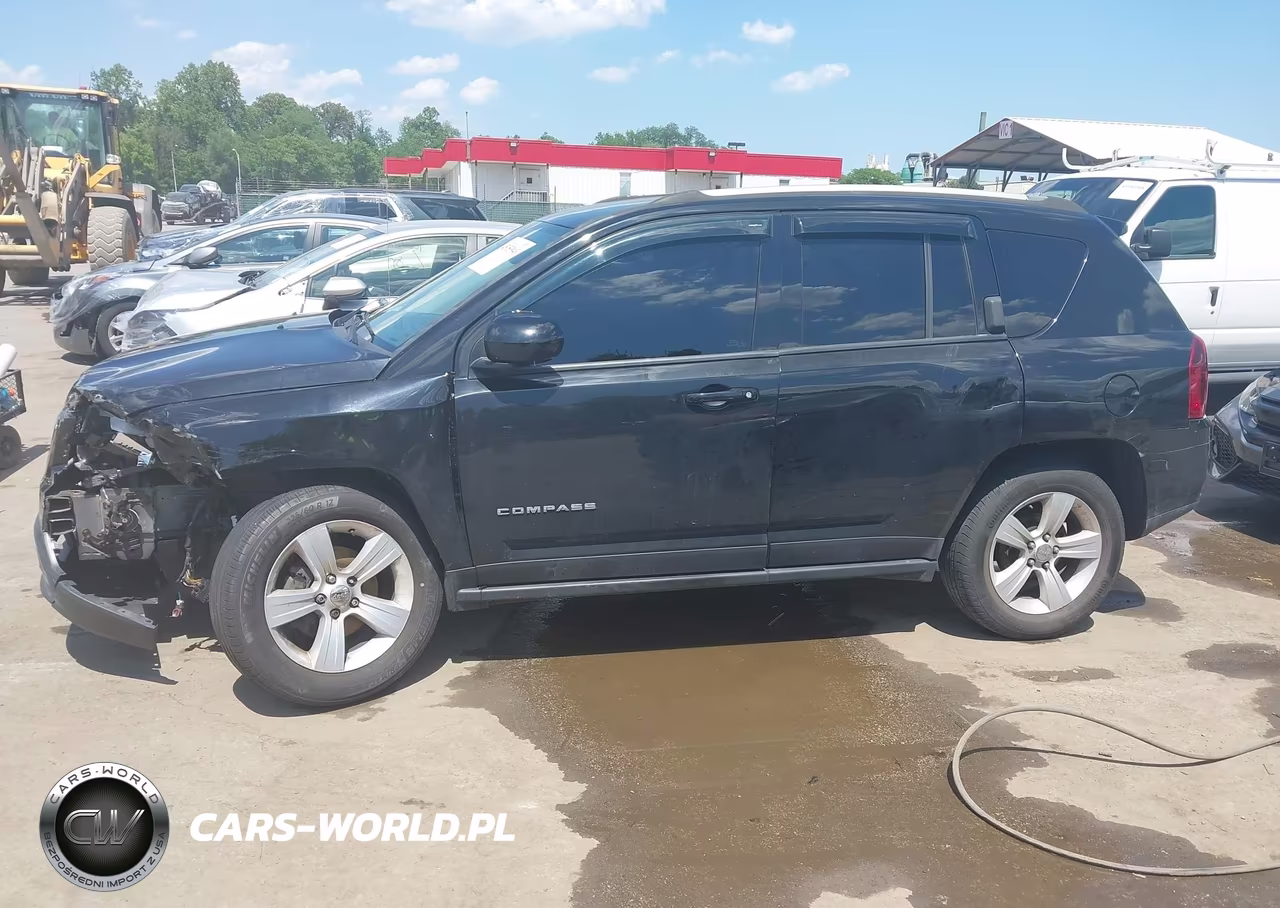 2017 Jeep Compass Latitude 4X4 VIN:1C4NJDEB7HD128308 - 15