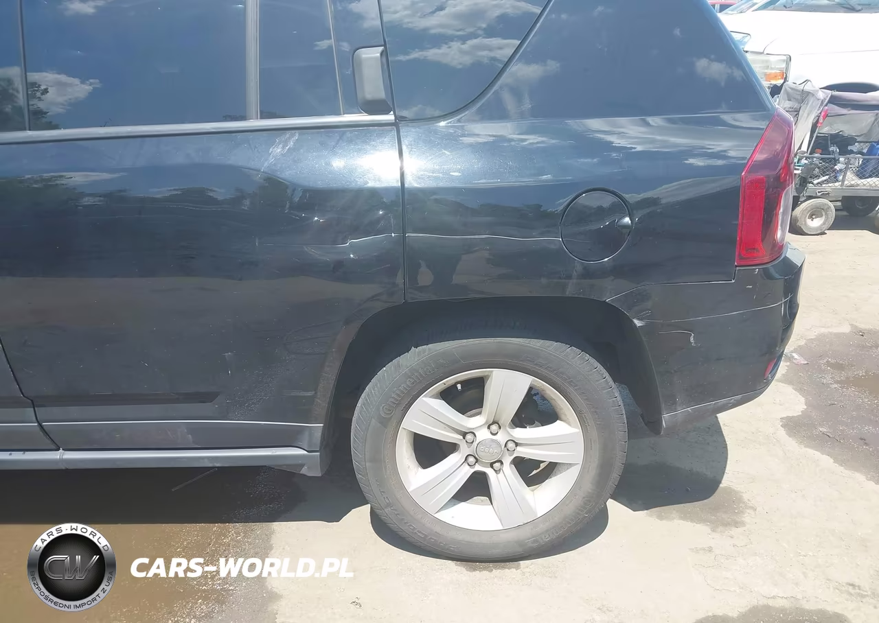 2017 Jeep Compass Latitude 4X4 VIN:1C4NJDEB7HD128308 - 20