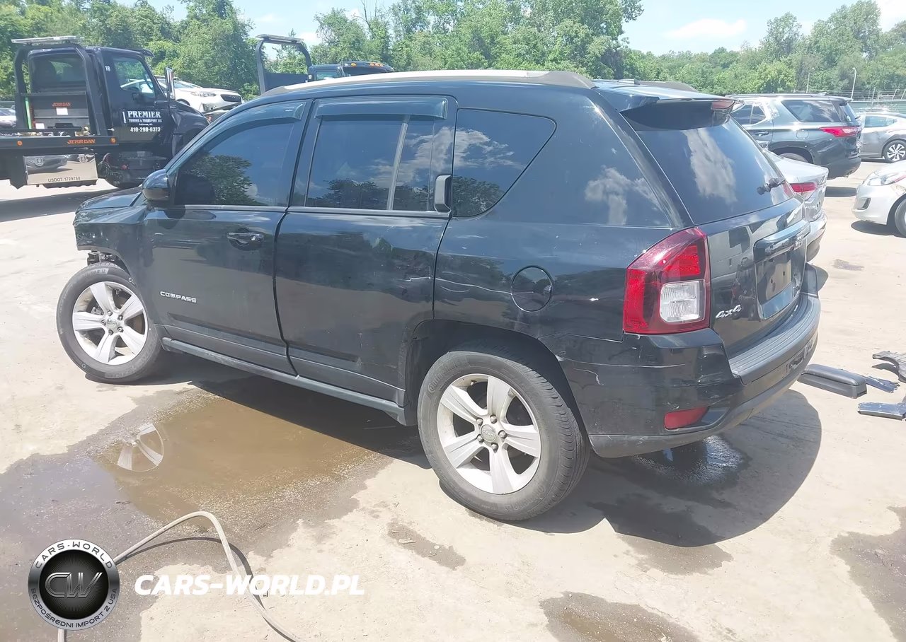2017 Jeep Compass Latitude 4X4 VIN:1C4NJDEB7HD128308 - 3