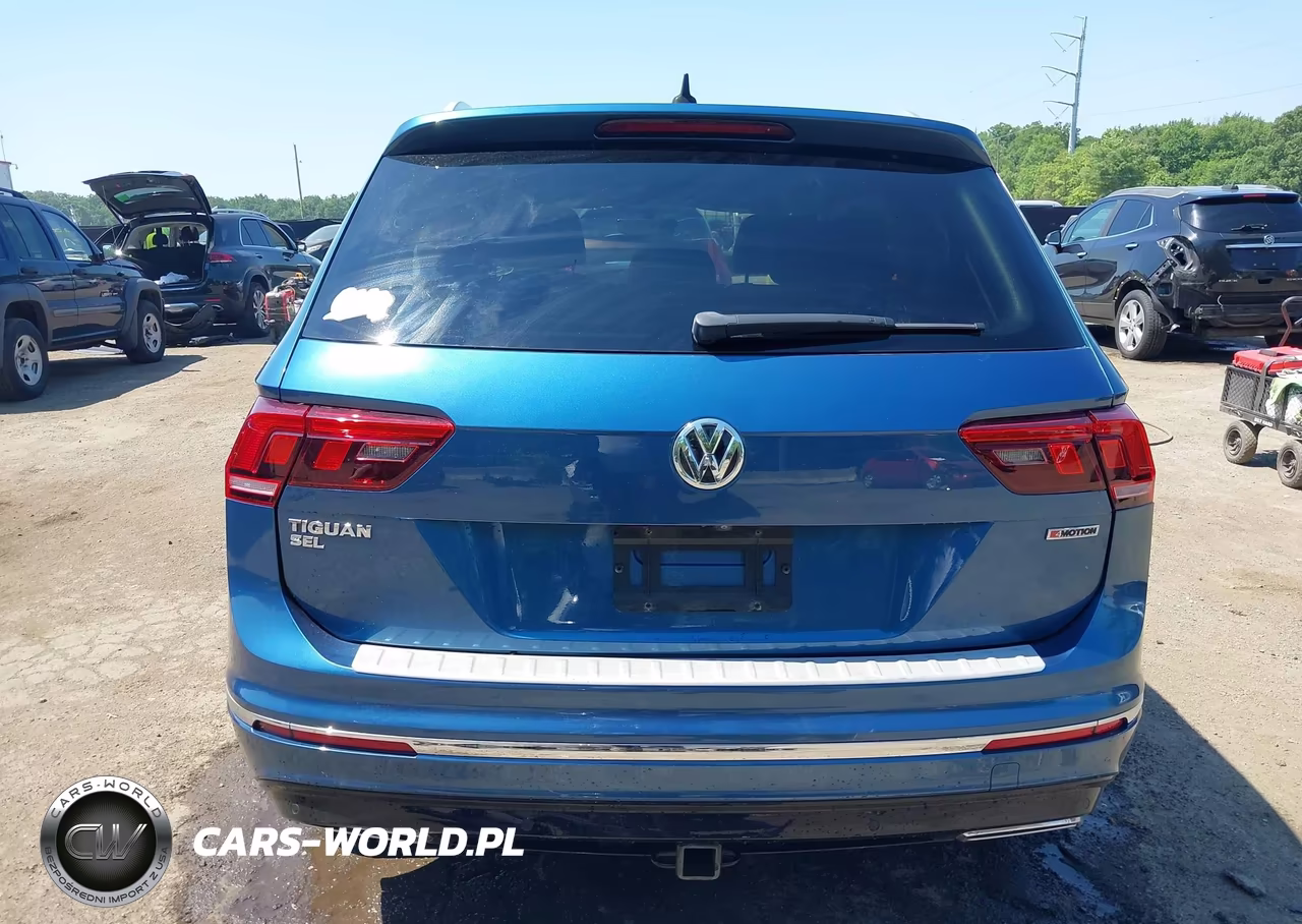 2019 Volkswagen Tiguan 2.0T Se-2.0T Sel-2.0T Sel R-Line-2.0T Sel R-Line Black VIN:3VV2B7AX6KM058686 - 17