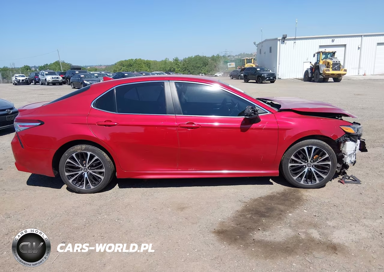 2020 Toyota Camry Se VIN:4T1G11AK0LU390883 - 14
