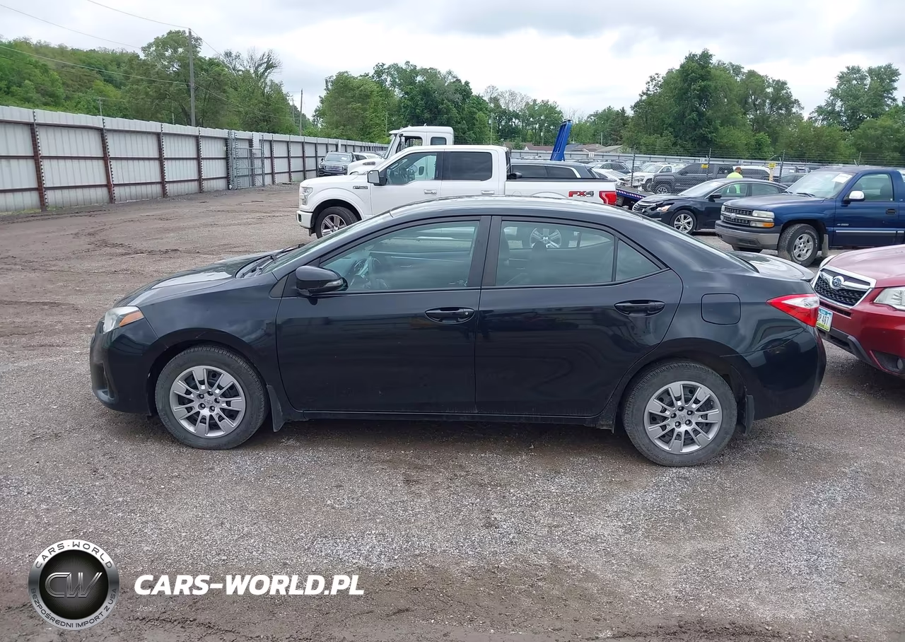 2016 Toyota Corolla S VIN:5YFBURHE8GP534512 - 14