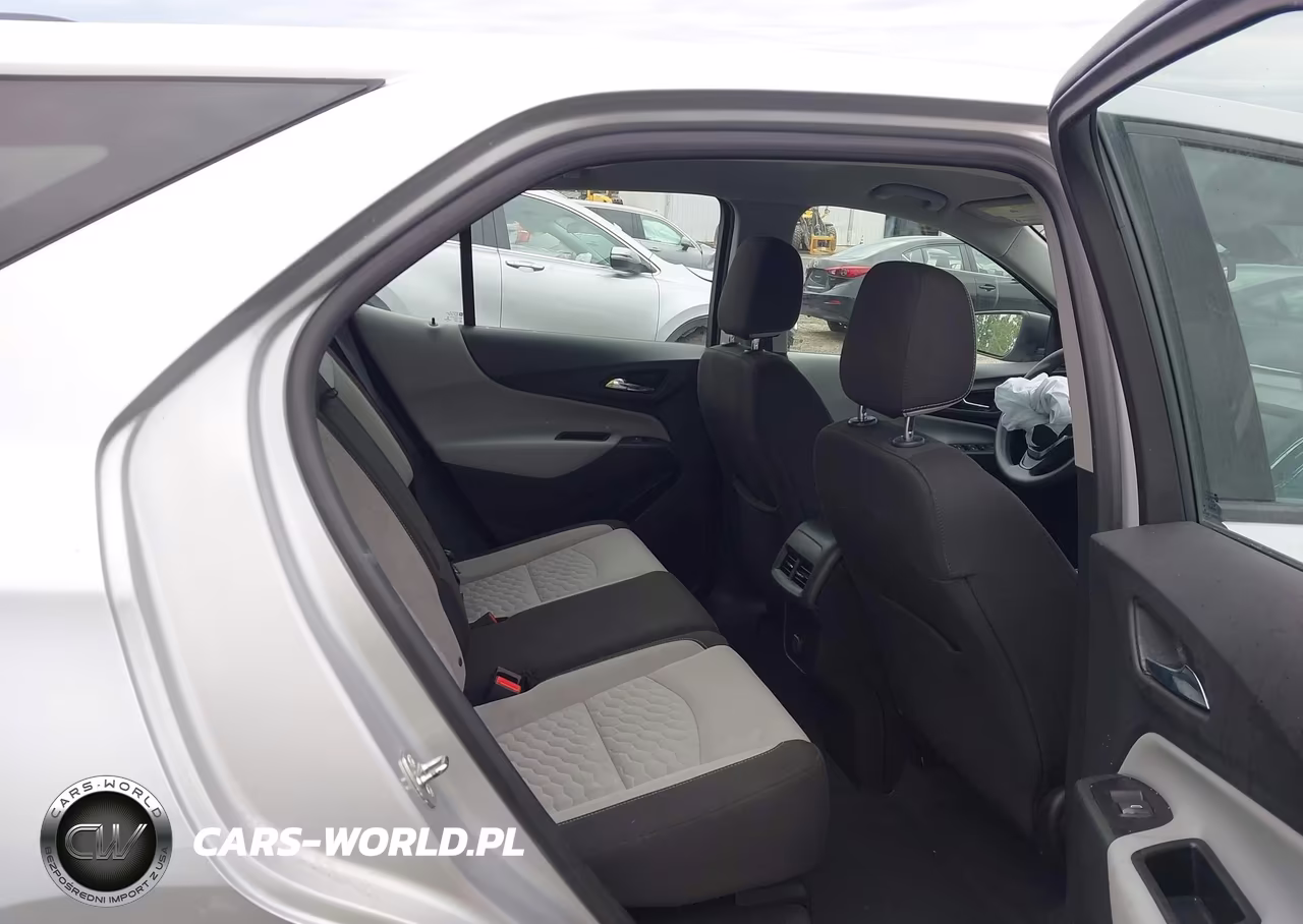 2018 Chevrolet Equinox Ls VIN:2GNAXHEV4J6317993 - 8