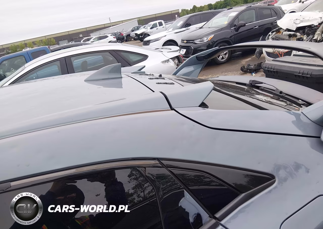 2019 Honda Civic Type R Touring VIN:SHHFK8G72KU202721 - 18