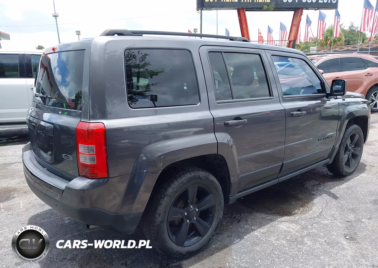 2015 Jeep Patriot Altitude Edition VIN:1C4NJPBAXFD439533 - 4