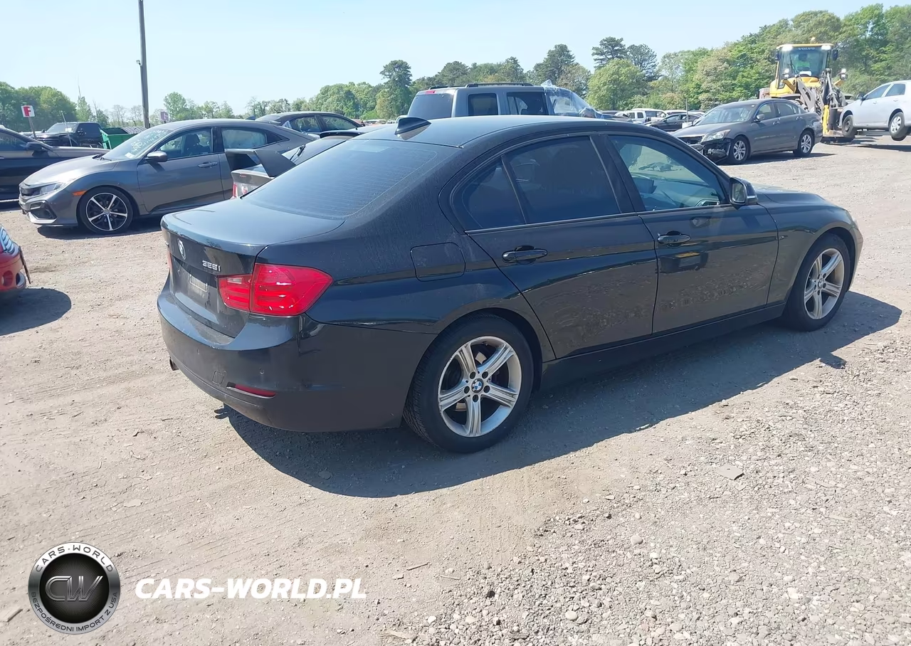 2015 BMW 328I xDrive VIN:WBA3B5C59FP653872 - 4