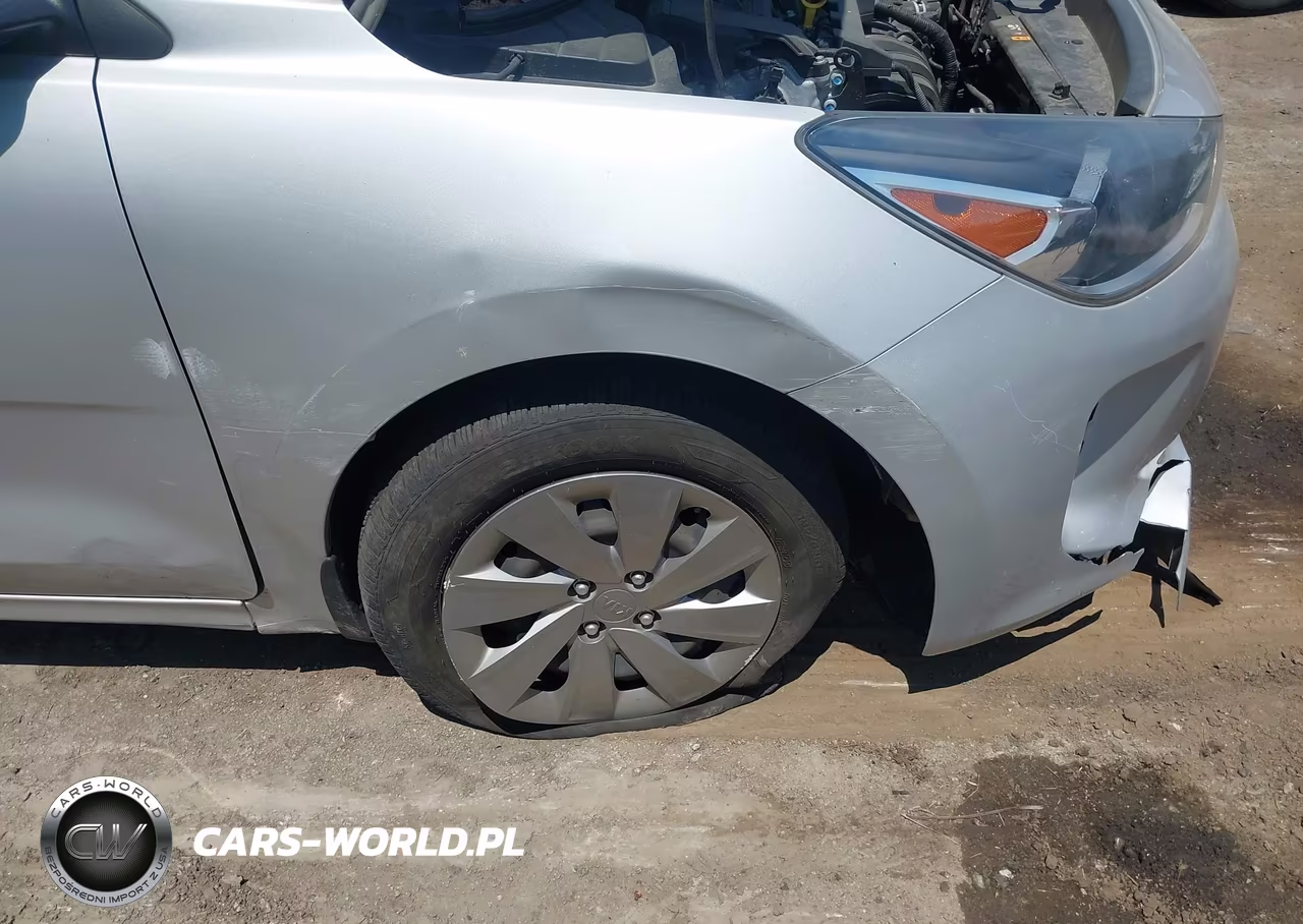 2020 Kia Rio S VIN:3KPA24AD0LE339196 - 18