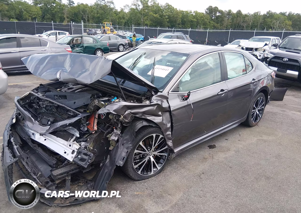 2020 Toyota Camry Se VIN:4T1G11AK6LU859751 - 2