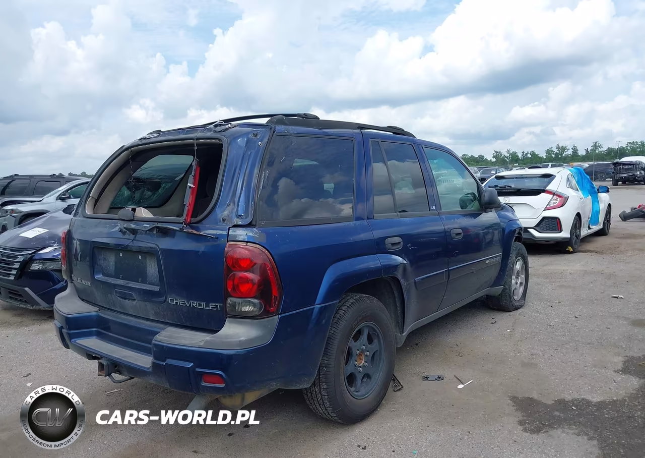 2002 Chevrolet Trailblazer Ls VIN:1GNDS13S222523680 - 4