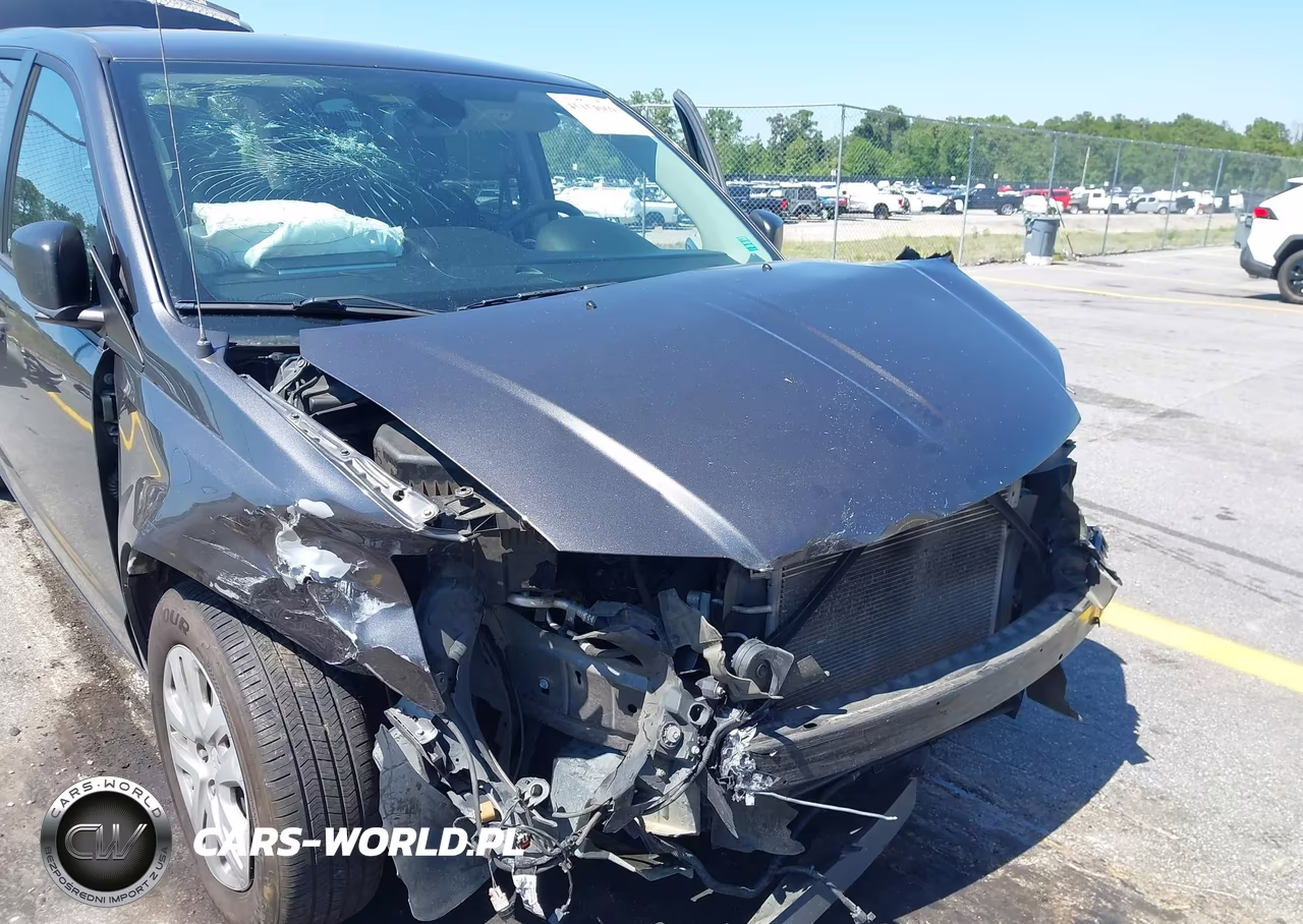 2019 Dodge Grand Caravan Se VIN:2C4RDGBG7KR713937 - 6